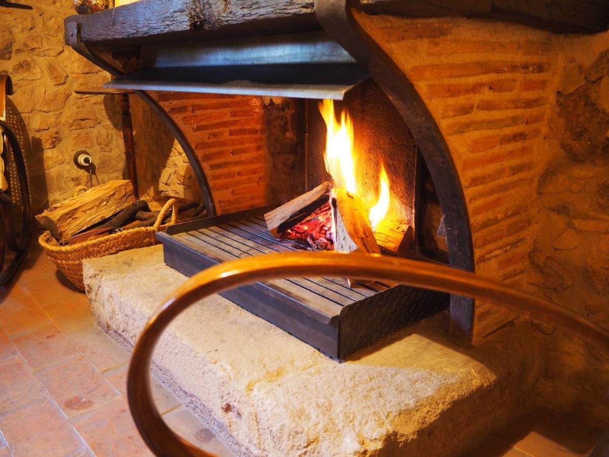 Hostal Mas Cal Sastre Sant Hilari Sacalm Exterior foto