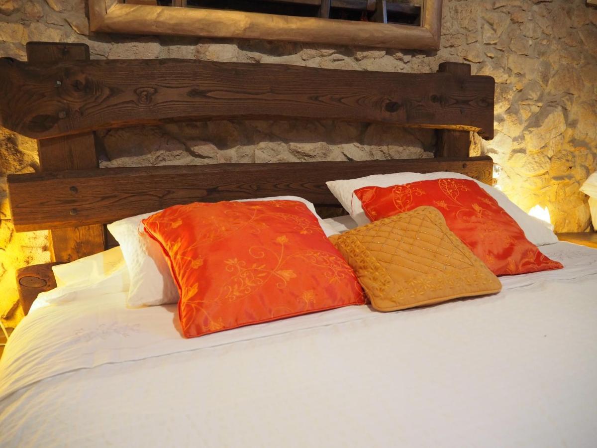 Hostal Mas Cal Sastre Sant Hilari Sacalm Exterior foto